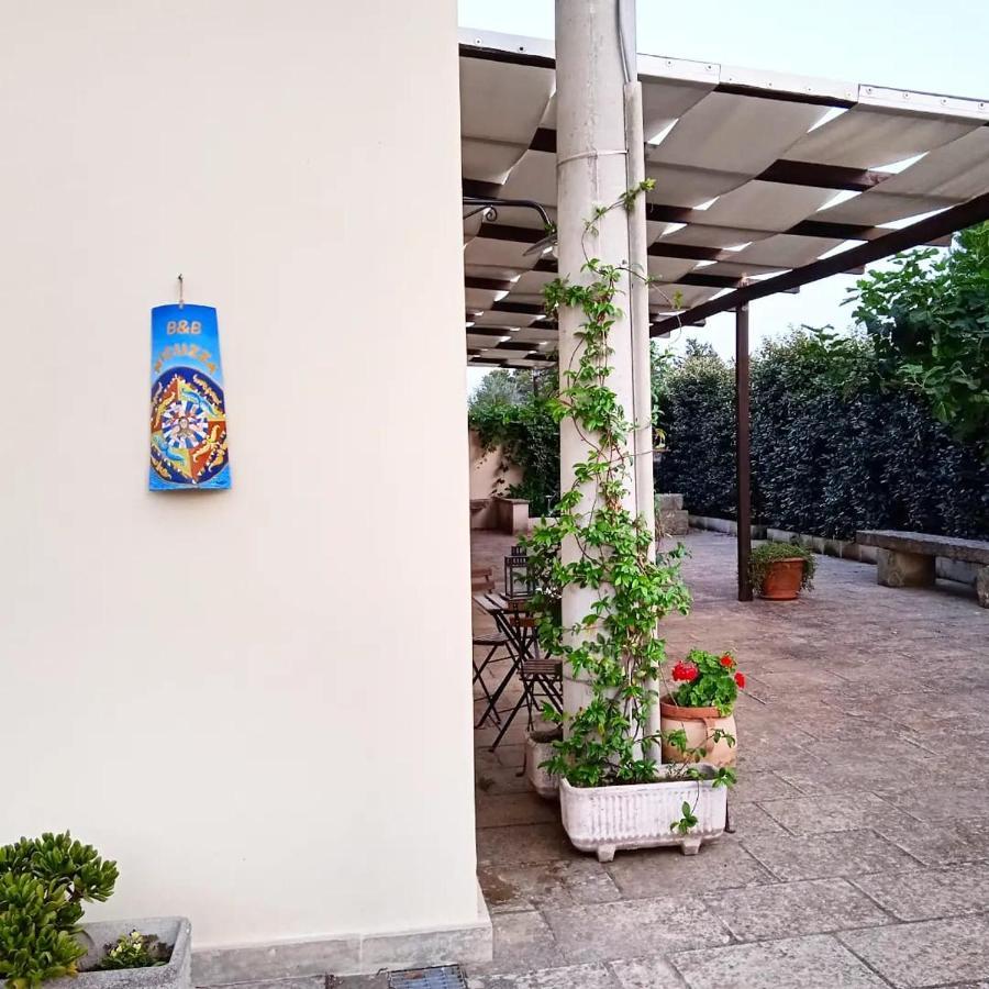 Bed and Breakfast Nicuzza Martano Exterior foto